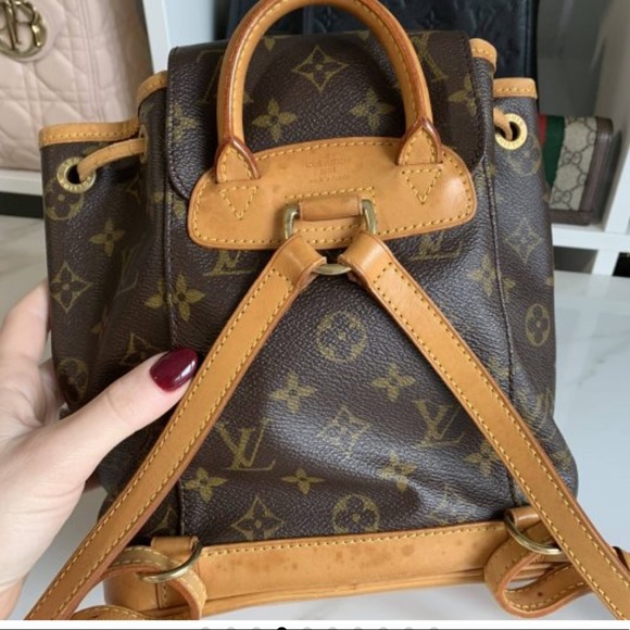 LOUIS VUITTON Monogram Montsouris PM Backpack - Picture 2 of 15